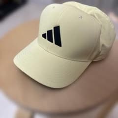 値下げ adidas レモン色 キャップ ワンサイズのサムネイル