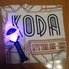 倖田來未☆ペンライト+タオル！別々もあり！のサムネイル