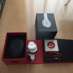 beatsstudio  早い者勝ち！   即購入OK！のサムネイル