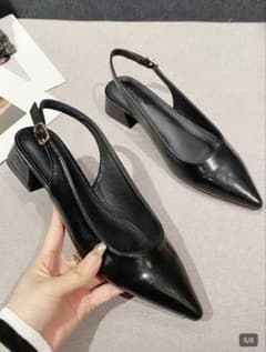 SHEIN ブラック ポインテッドトゥ パンプスのサムネイル