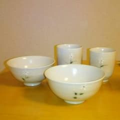新品☆たち吉夫婦茶碗＆湯飲みセットのサムネイル