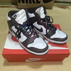 NIKE ダンク　ハイ　レトロ　パンダ　白黒のサムネイル