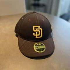 【✨値下げ✨】NEW ERA 59FIFTY Padres 帽子 7 3/8のサムネイル