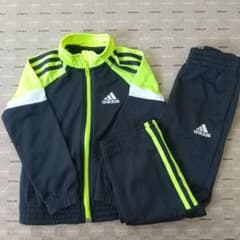 adidas ジャージ セットアップ 110のサムネイル