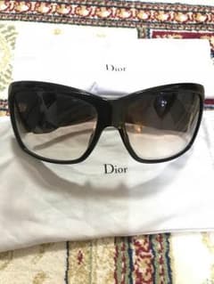 Diorサングラスのサムネイル
