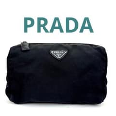 PRADA プラダ ブラック ナイロン ポーチ 三角プレート - メルカリ