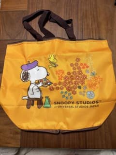 スヌーピー折りたたみ保冷バッグのサムネイル
