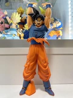 オラに元気を分けてくれ元気玉SPECIAlフィギュア孫悟空のサムネイル