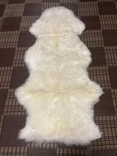 ⭐️1天然羊毛ムートンラグ1.5匹サイズ　ホワイト色新品未使用