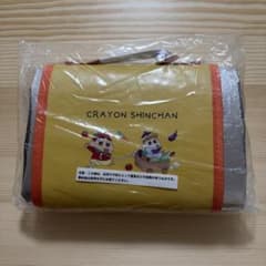 【未開封】クレヨンしんちゃん バッグ型収納レジャーシート