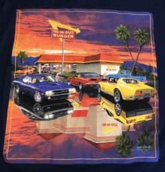 日本未発売 ラスト1点 IN N OUT BURGER  S ネイビー Tシャツのサムネイル