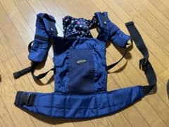 ネイビー 抱っこ紐 メッシュ素材 星柄内側　GRACOのサムネイル
