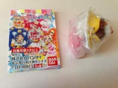 専用　【キラキラ☆プリキュアアラモード】　ガチャガチャチャームネックレス(リス)のサムネイル