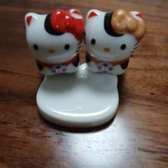 お値引き✨ ハローキティ 箸置き 2体セット HELLO KITTY - メルカリ