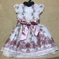 子供フォーマルドレスのサムネイル