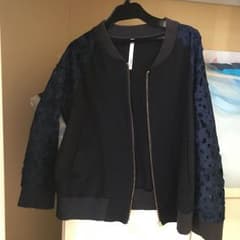 アイマサイエブルゾンのサムネイル