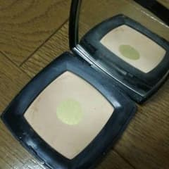 週末値下げ！正規品CHANELファンデーションのサムネイル