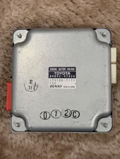 30プリウスボルテージセンサー89892-47020 - メルカリ