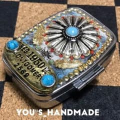 新作 コンチョ と ティファニーブルー の ピルケース アクセサリーケースのサムネイル