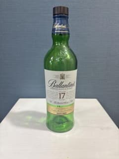 Ballantine's 17年ブレンデッドスコッチウイスキー 750ml空き瓶のサムネイル