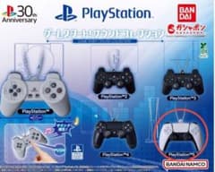 【新品未使用】PlayStationコントローラー型キーホルダー　プレステ5のサムネイル