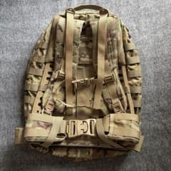 米軍 MOLLE II リュックサック、マルチカム ジャンク - メルカリ