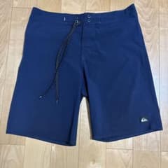 QUIKSILVER メンズ サーフパンツ ネイビー 32インチのサムネイル