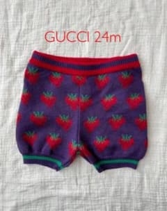 GUCCI ニット　ショートパンツ　セットアップ　いちご　キッズ　ベビーのサムネイル