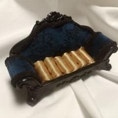 指輪専用ソファーのサムネイル