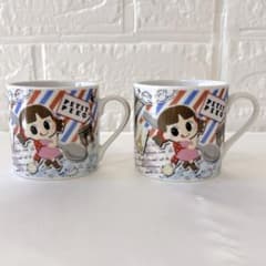 ペコちゃん プチペコ マグカップ 2個セット パリ柄のサムネイル
