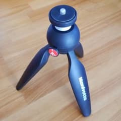 Manfrotto ミニ三脚のサムネイル