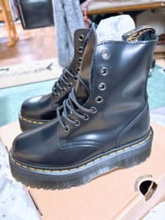 Dr. Martens ブラックミリタリーブーツのサムネイル