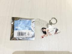 櫻井優衣　夏いぞん　ポップアップ　アクリルキーホルダーのサムネイル