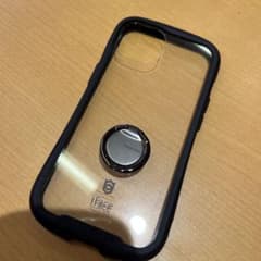 iFace透明 と 2000円くらいのリング(iPhone13)のサムネイル