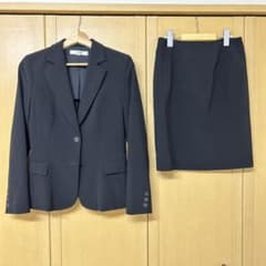 23区 スーツ上下セット黒 スカート サイズ38 - メルカリ