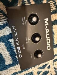【箱付き】M-AUDIO M-TRACK SOLO オーディオインターフェイスのサムネイル