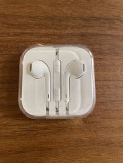 Apple 有線 イヤホンジャック 純正品のサムネイル