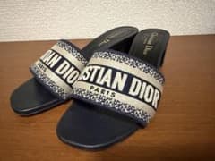 【土日限定価格】正規品Christian Dior サンダル ネイビーのサムネイル