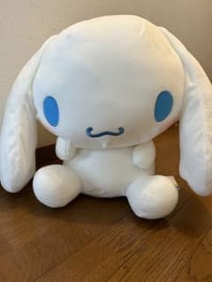 シナモロール超超BIGぬいぐるみかしげポーズ新品·美品のサムネイル