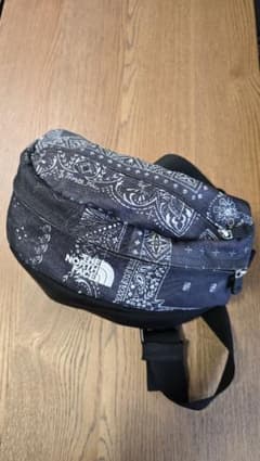 THE NORTH FACE ウエストバッグ スウィープのサムネイル