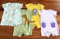 半袖ロンパース4枚セット(恐竜、白くま、ブドウ、犬)80cmのサムネイル