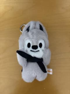 Stray Kids SKZOOウルフチャン 10cm マグネットキーリング - メルカリ