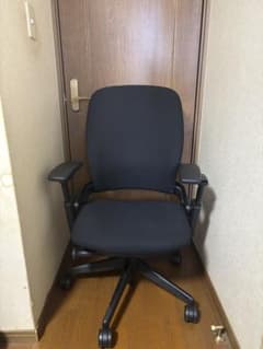 Steelcase Leap V2のサムネイル