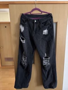 SHEINブラック ダメージ加工 ジーンズのサムネイル