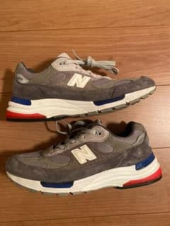 ニューバラス992のサムネイル