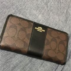 COACH 長財布のサムネイル