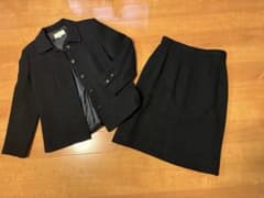 PARTIRA ブラックスカートスーツ 13号のサムネイル