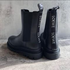 極美品 ロエベ ロゴテープレザーチェルシーブーツ レザー ブラック LOEWE ロエベ ロゴテープレザーチェルシーブーツ ブラック 39 - メルカリ