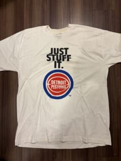 NBA デトロイトピストンズ Tシャツ　古着のサムネイル