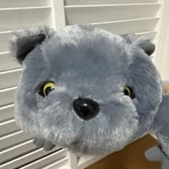 グレーの動物型ぬいぐるみのサムネイル